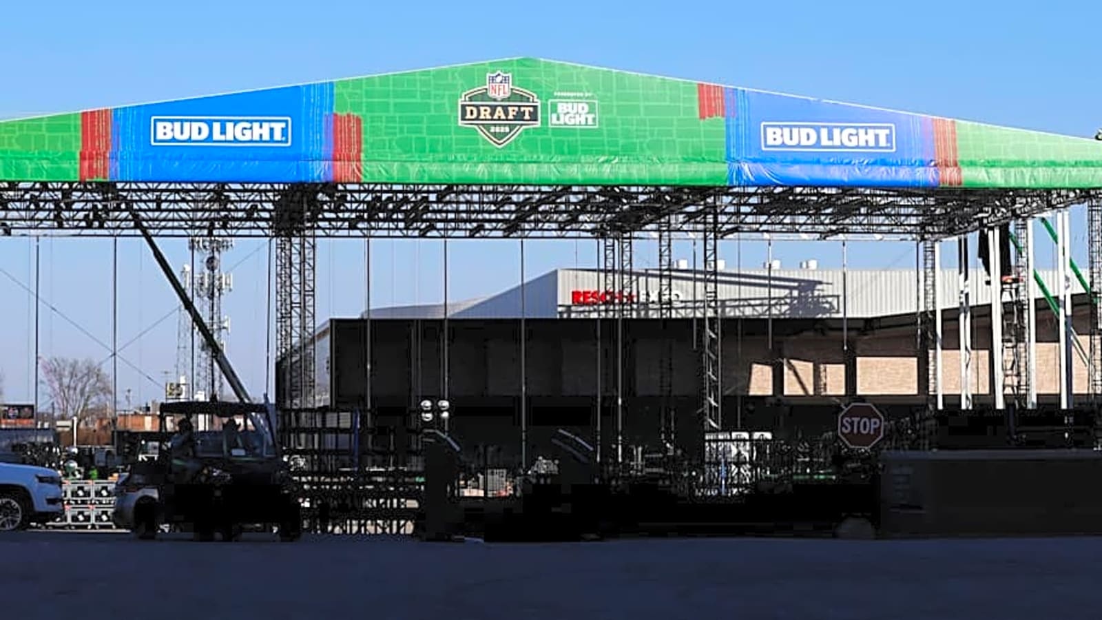 17 Players Invited to NFL Draft; Will Packers Select One?