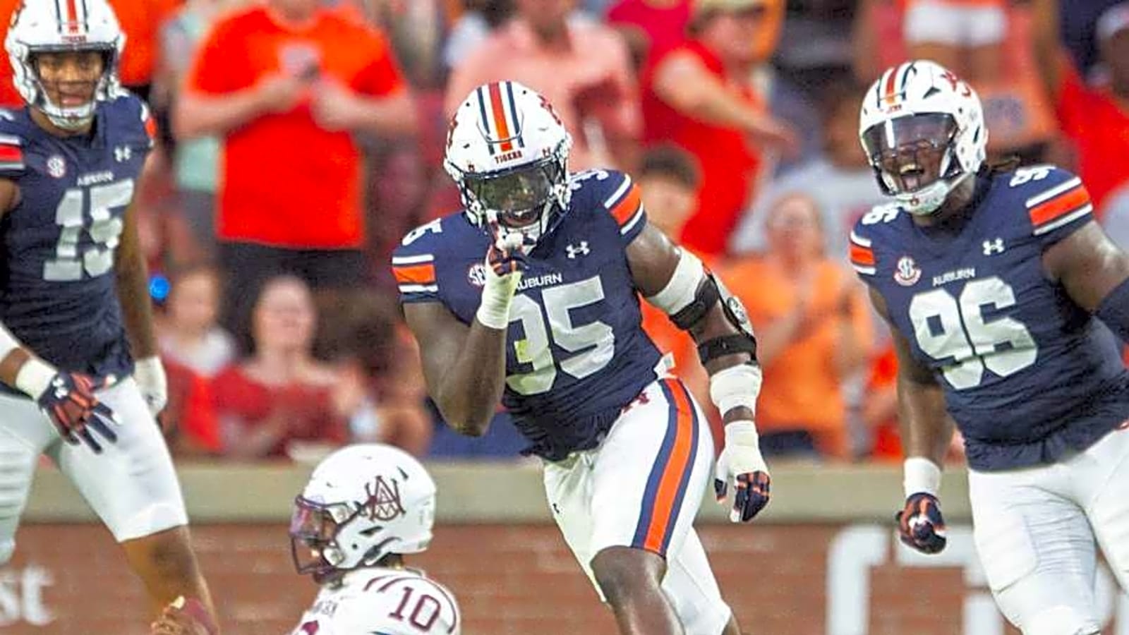 Jags Draft Auburn&#39;s Jalen McLeod in Sixth Round