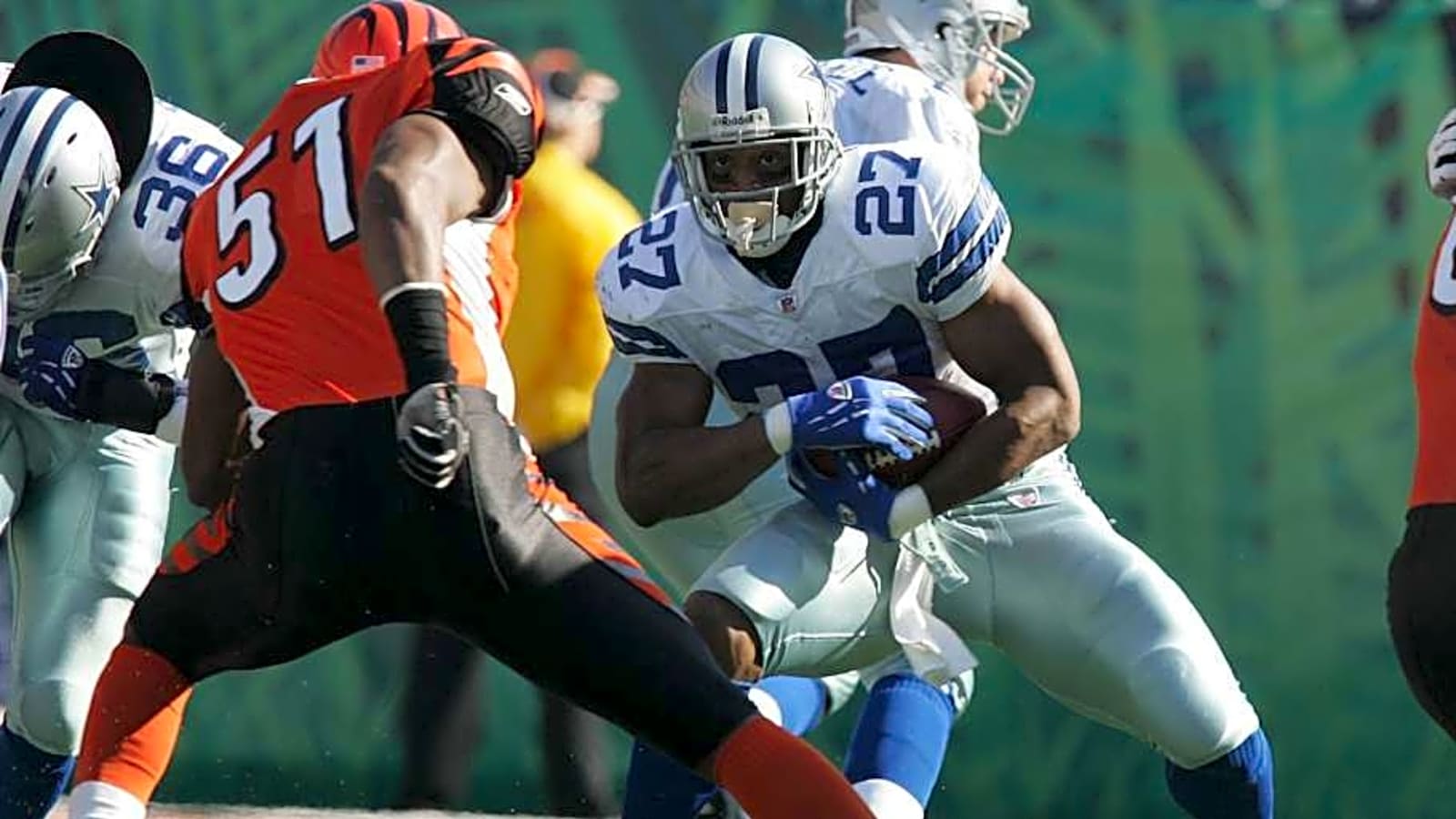 5 NFL stars you forgot played for the Cowboys during their career