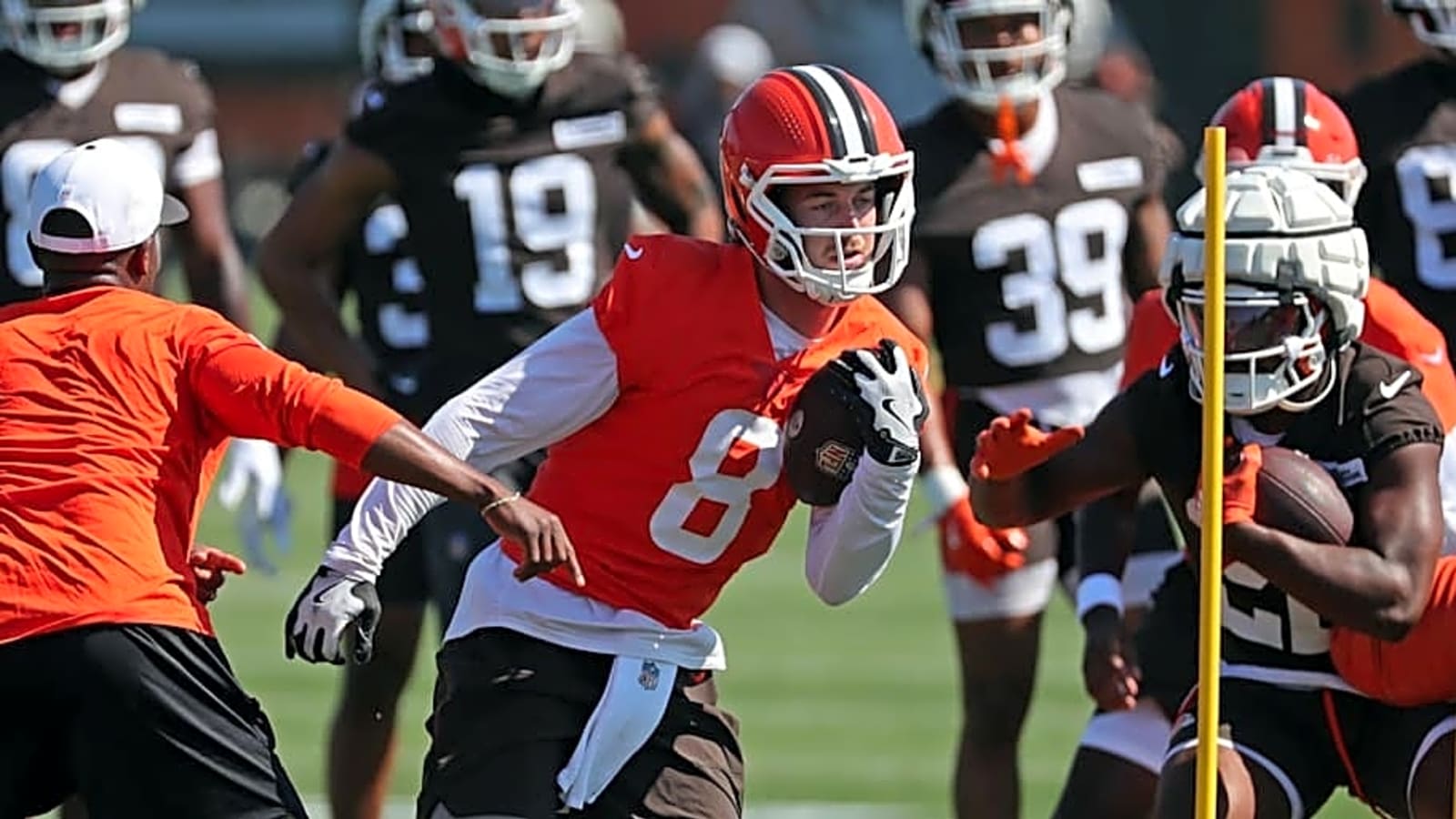 Browns QB Once Again Connected in NFL Trade Rumors