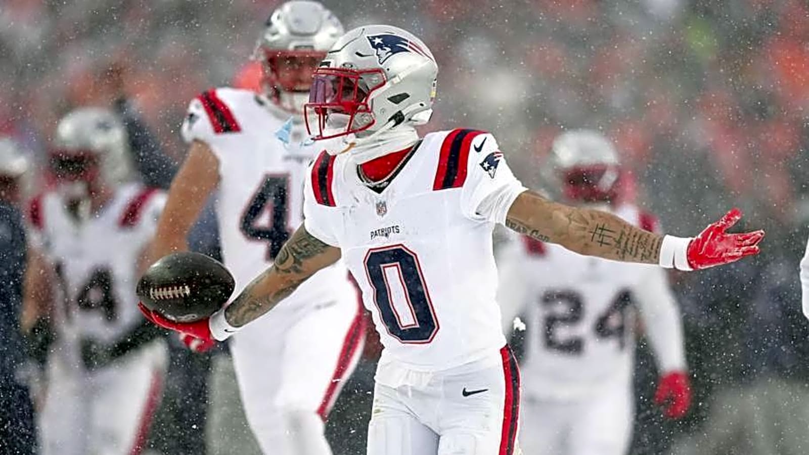 Patriots' Christian Gonzalez Reacts to Super Bowl-Securing Interception