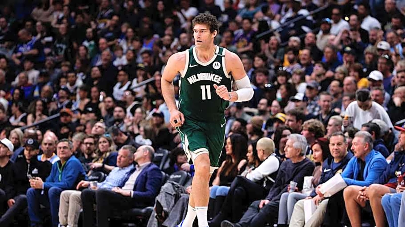 Bucks Given New Update on Brook Lopez Future