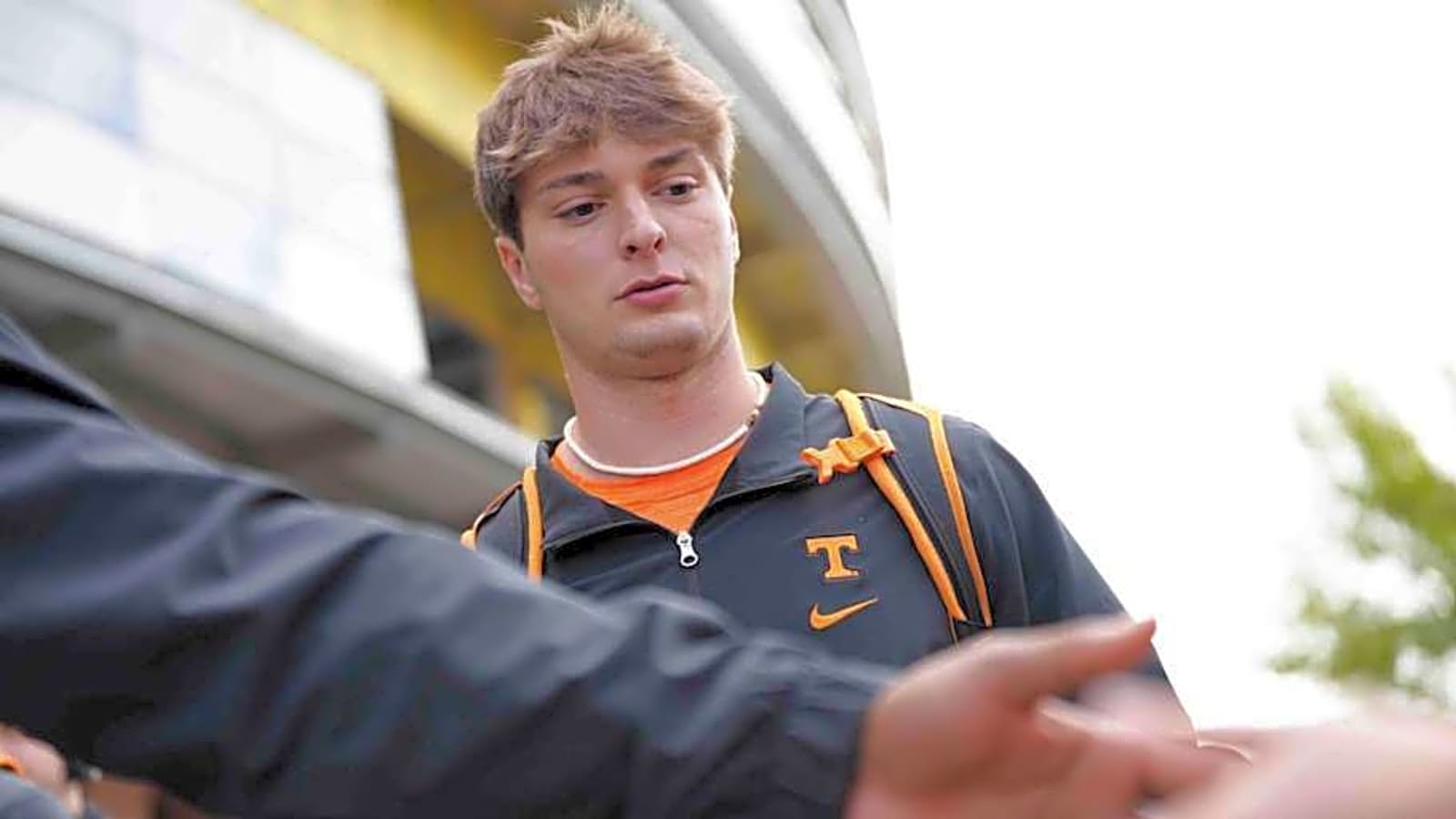Report: Jake Merklinger Reaches New Deal with Tennessee Football