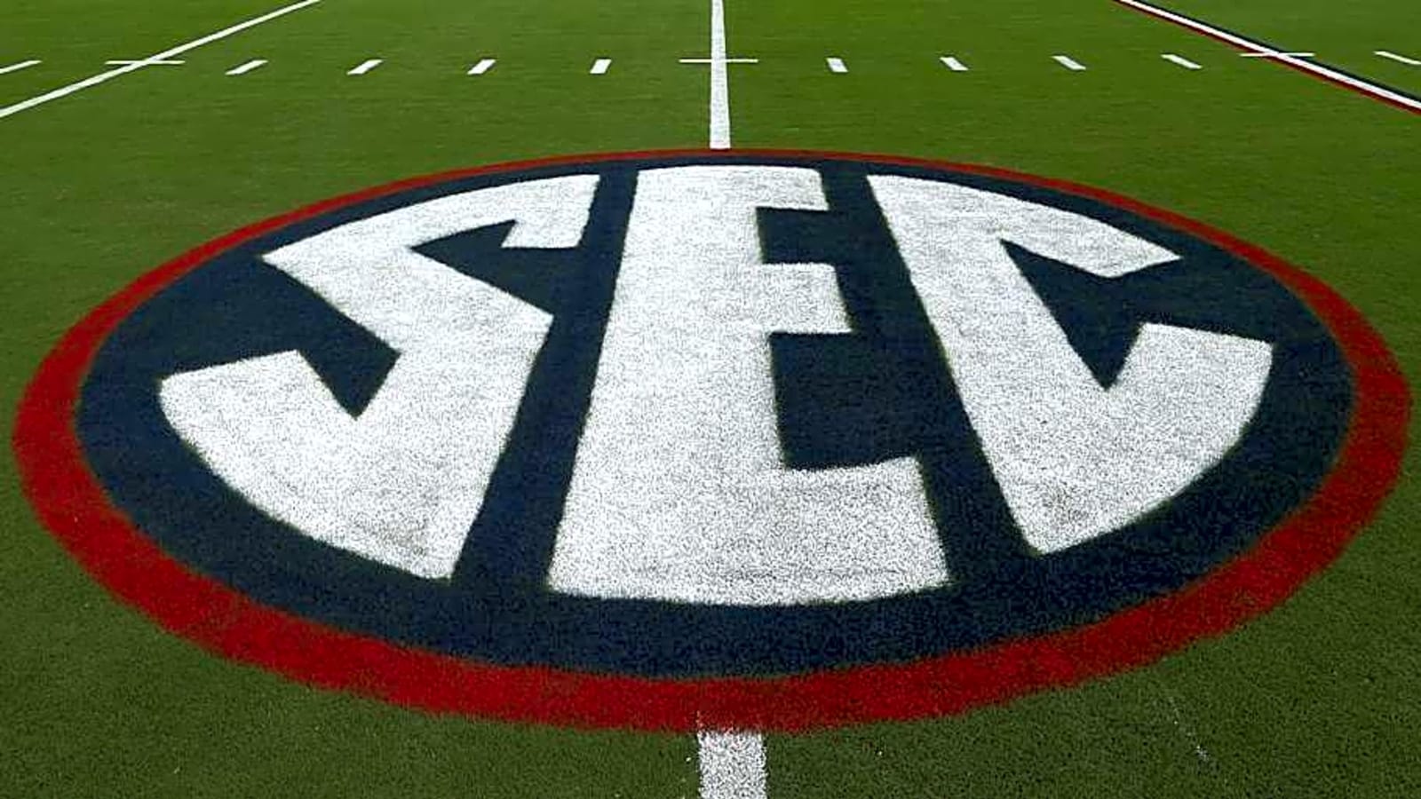 Greg McElroy names SEC quarterback rising in Heisman race
