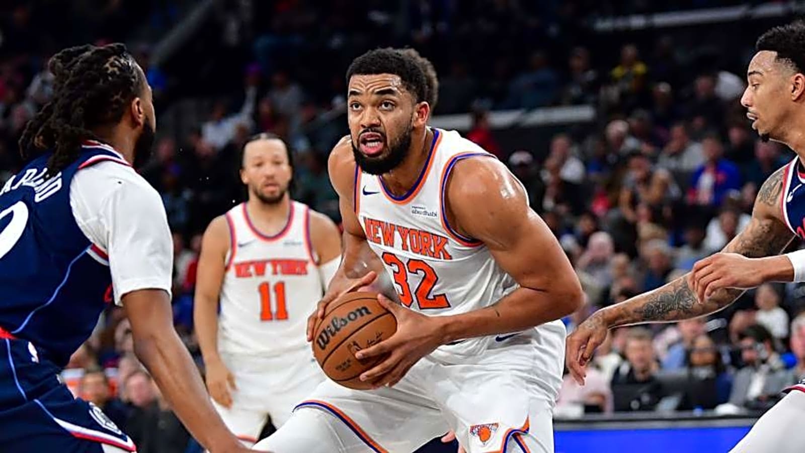 Knicks Fall to Clippers Despite KAT's Monster Night