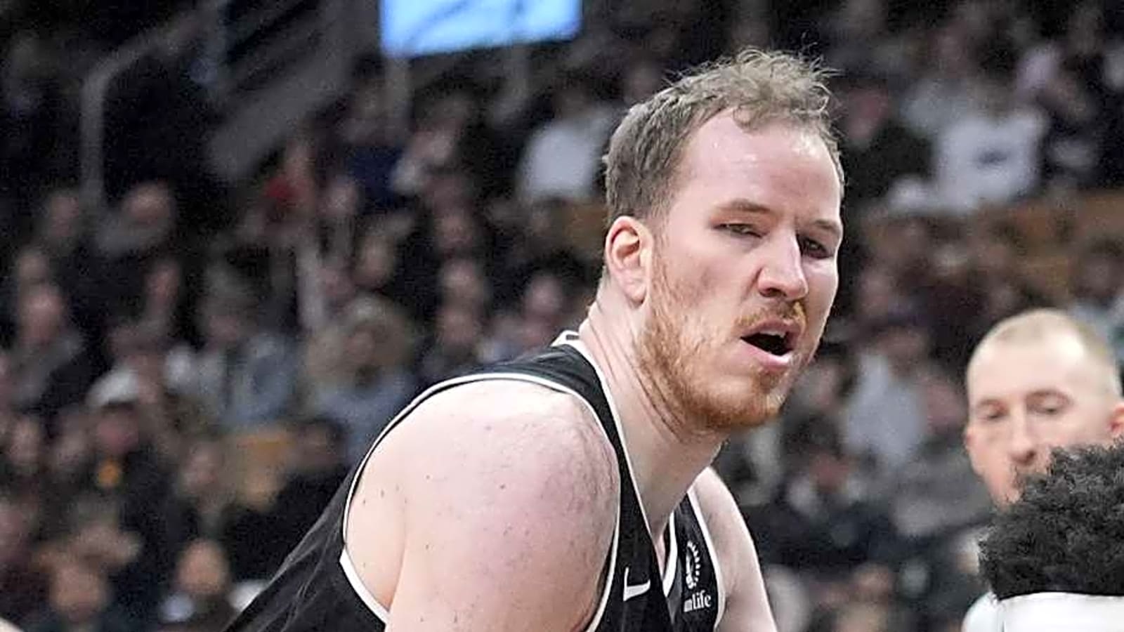 Raptors Bench Jakob Poeltl vs. Bulls, But It Shouldn't Stay That Way