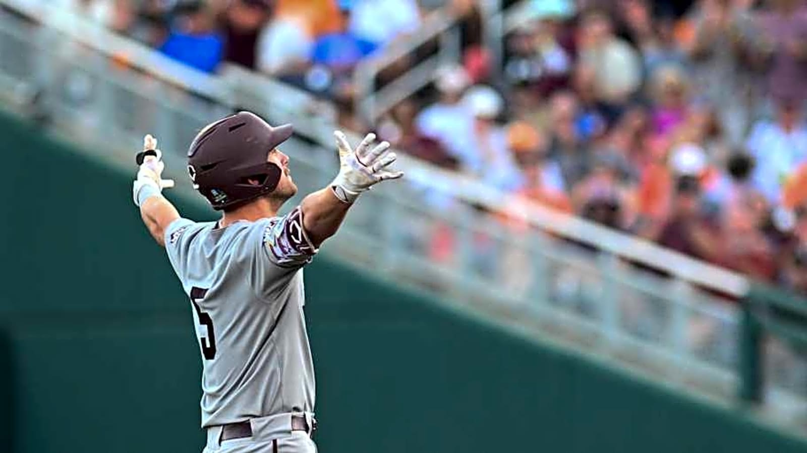 Texas A&M Aggies Land Arkansas Catcher from Transfer Portal