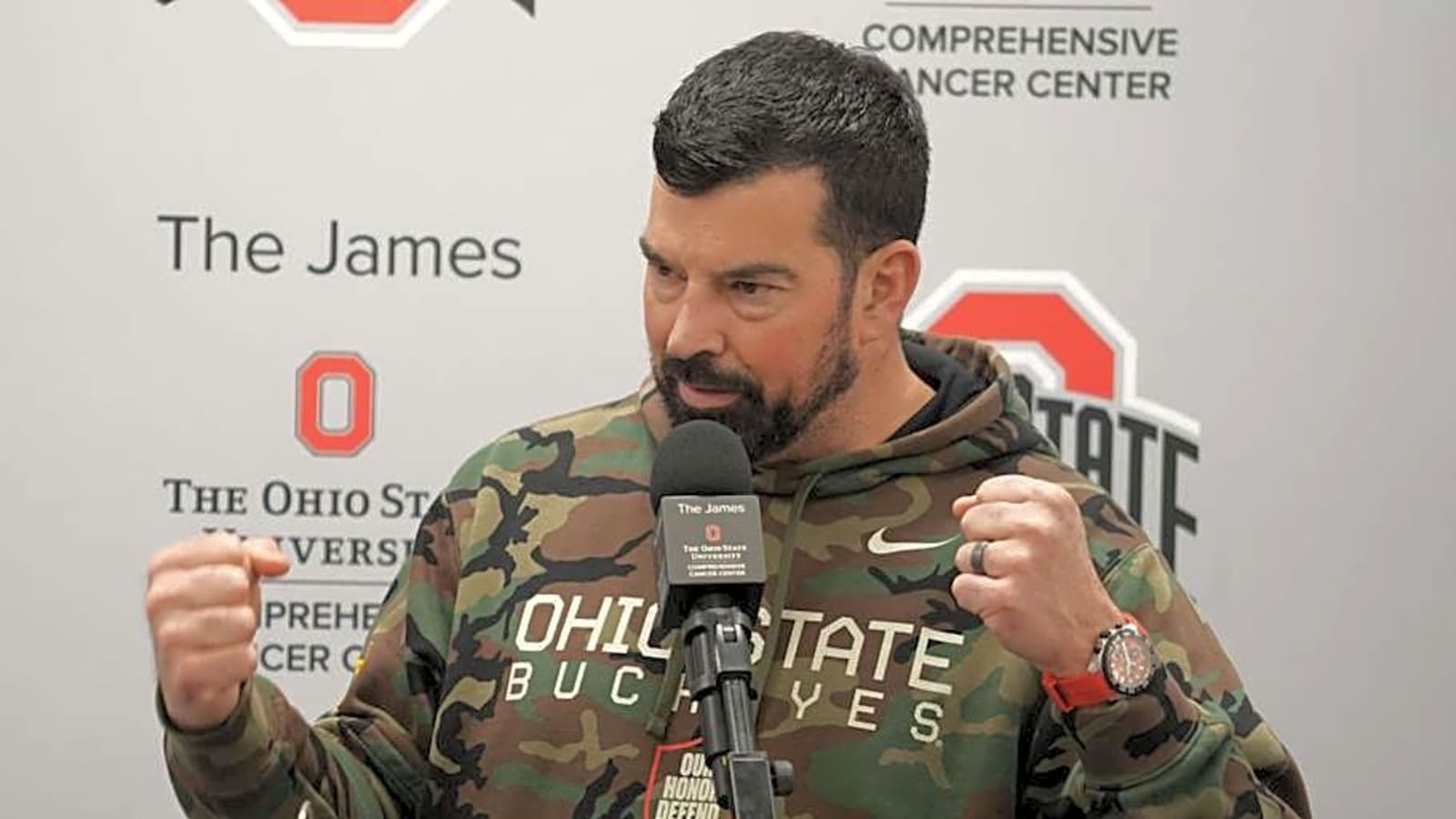 Oregon Ducks&#39; Dan Lanning To Land Elite Defensive Line Recruit Over Ohio State Buckeyes?