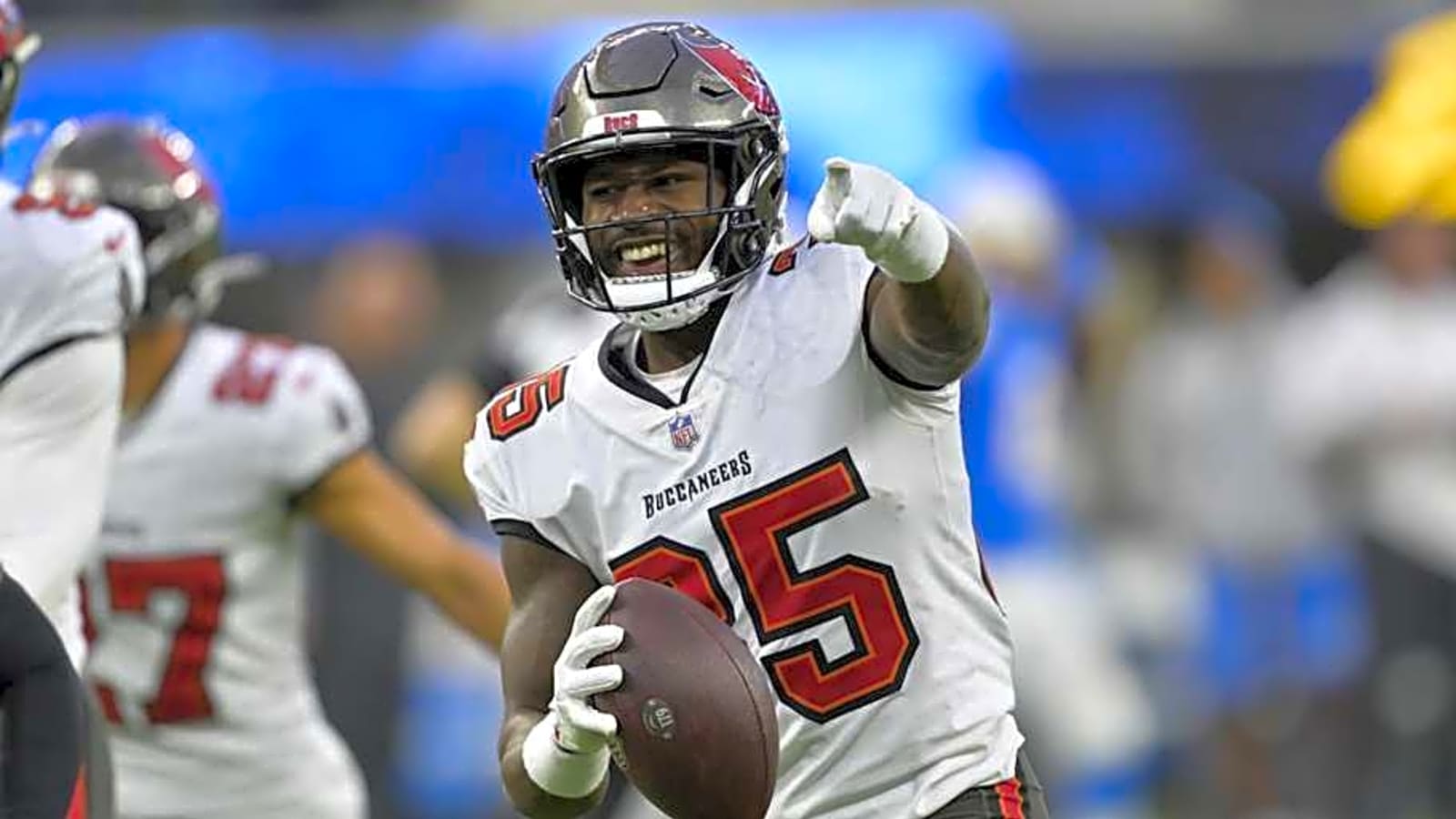 Buccaneers cornerback Jamel Dean faces heat in latest ESPN Rankings