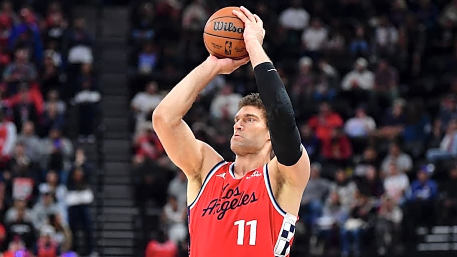 3 Clippers on Thin Ice Despite Surviving Trade Deadline