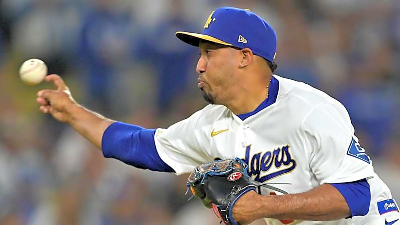 3 Edwin Díaz Replacements for Dodgers After Surgery