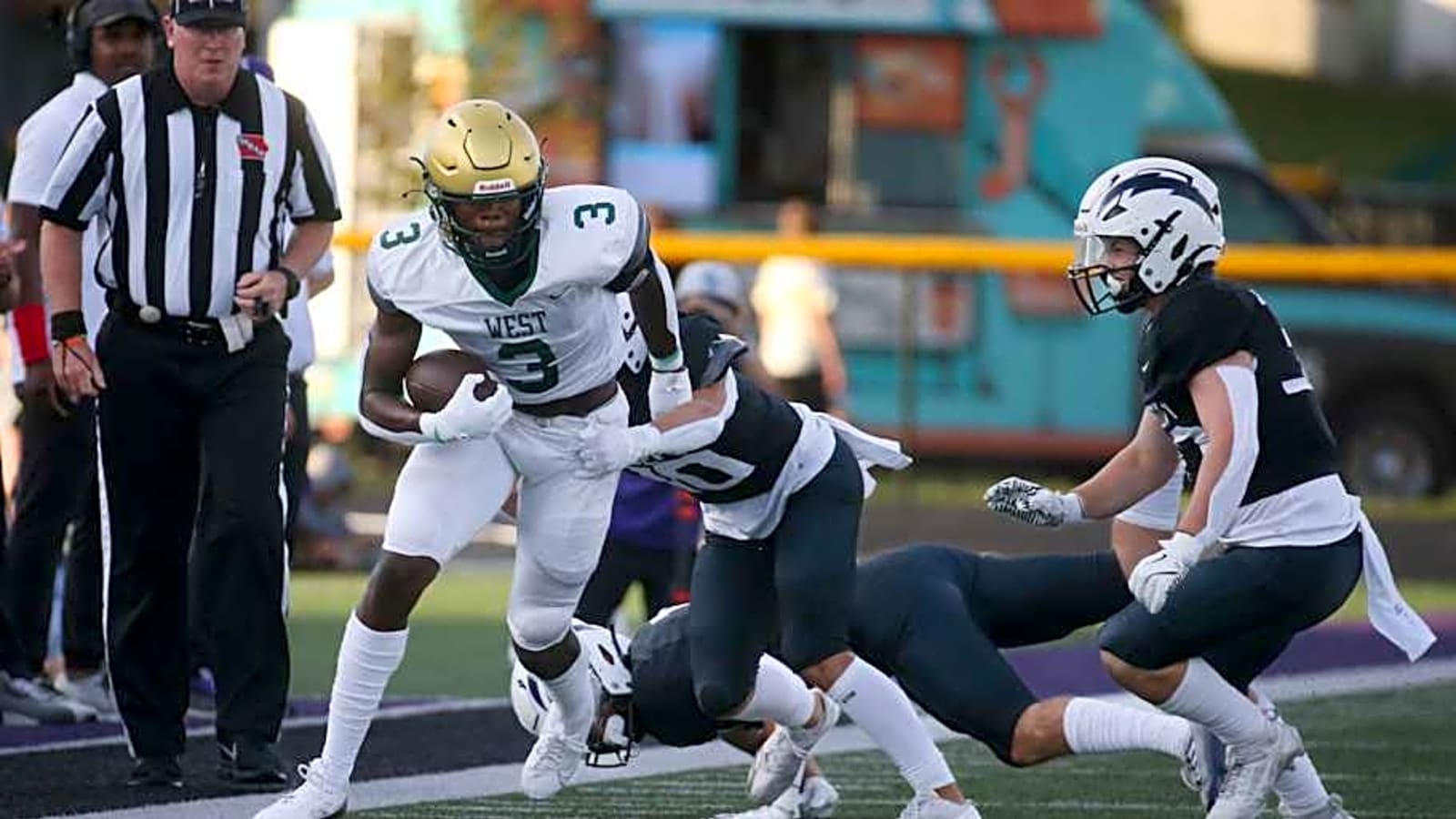 &#39;Locked in&#39;: Gophers trying to land top Iowa football recruit Julian Manson