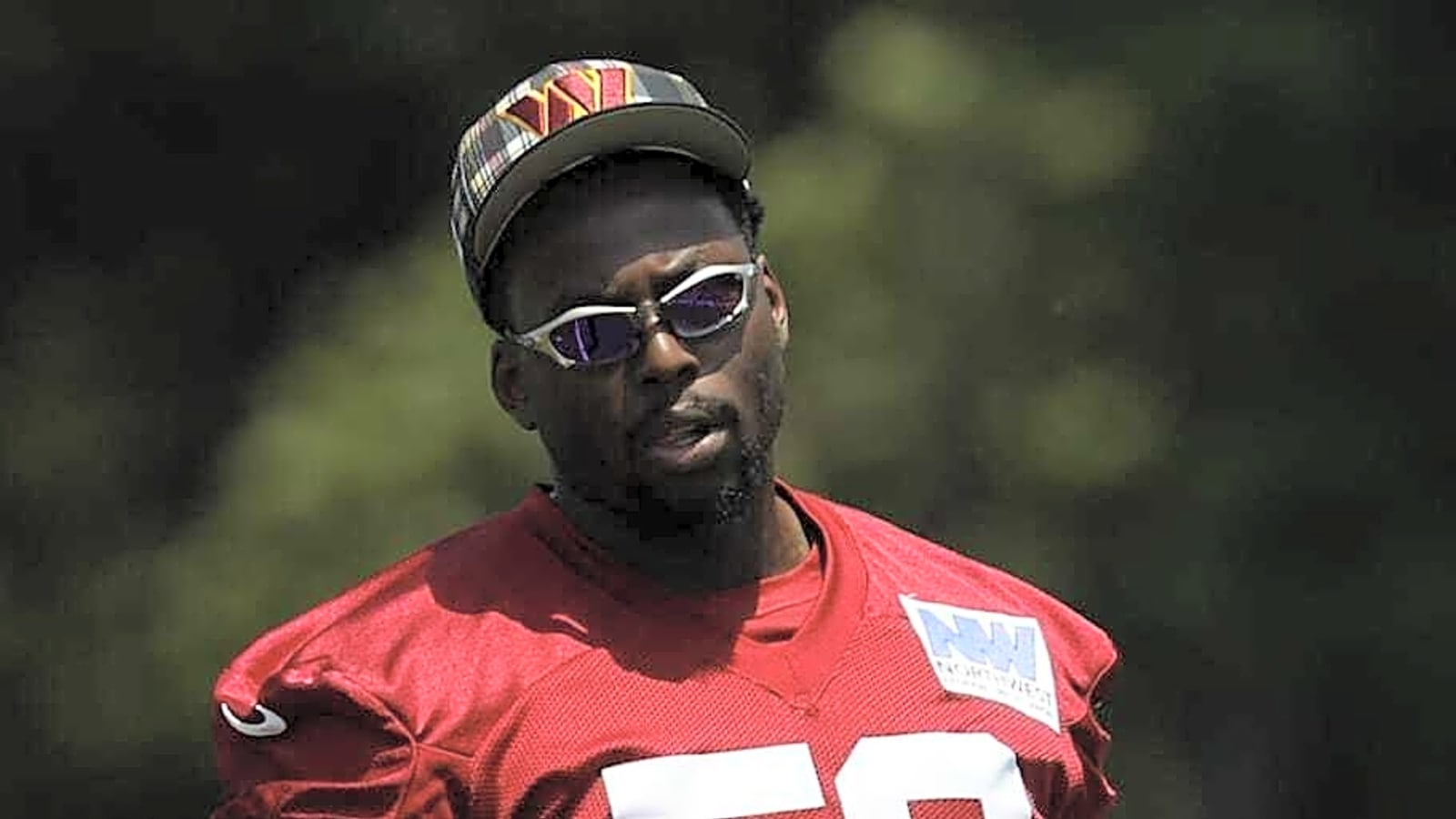 Commanders&#39; free-agent gamble showed up to camp looking like a different player
