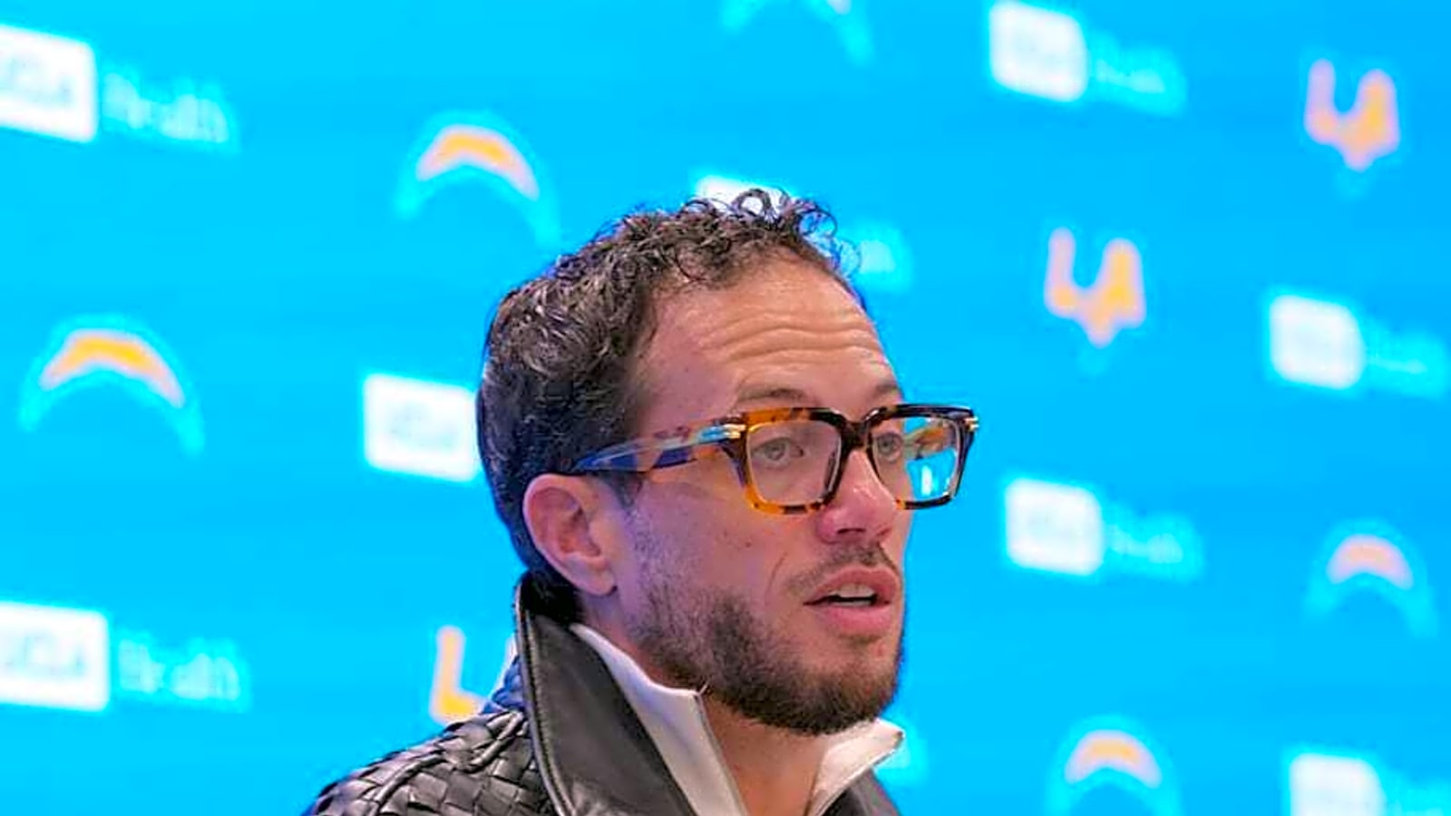 Obscure Mike McDaniel Connection Links Chargers to Possible Free-Agent Signing