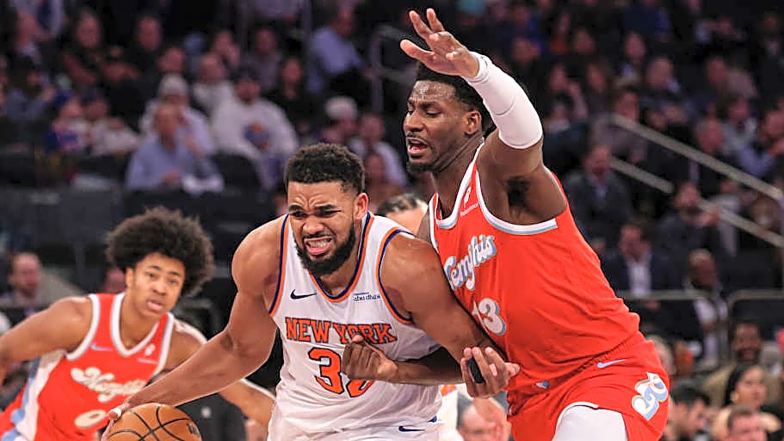 Bucks Linked to 5-Time All-Star in Trade Rumors to Bolster Frontcourt