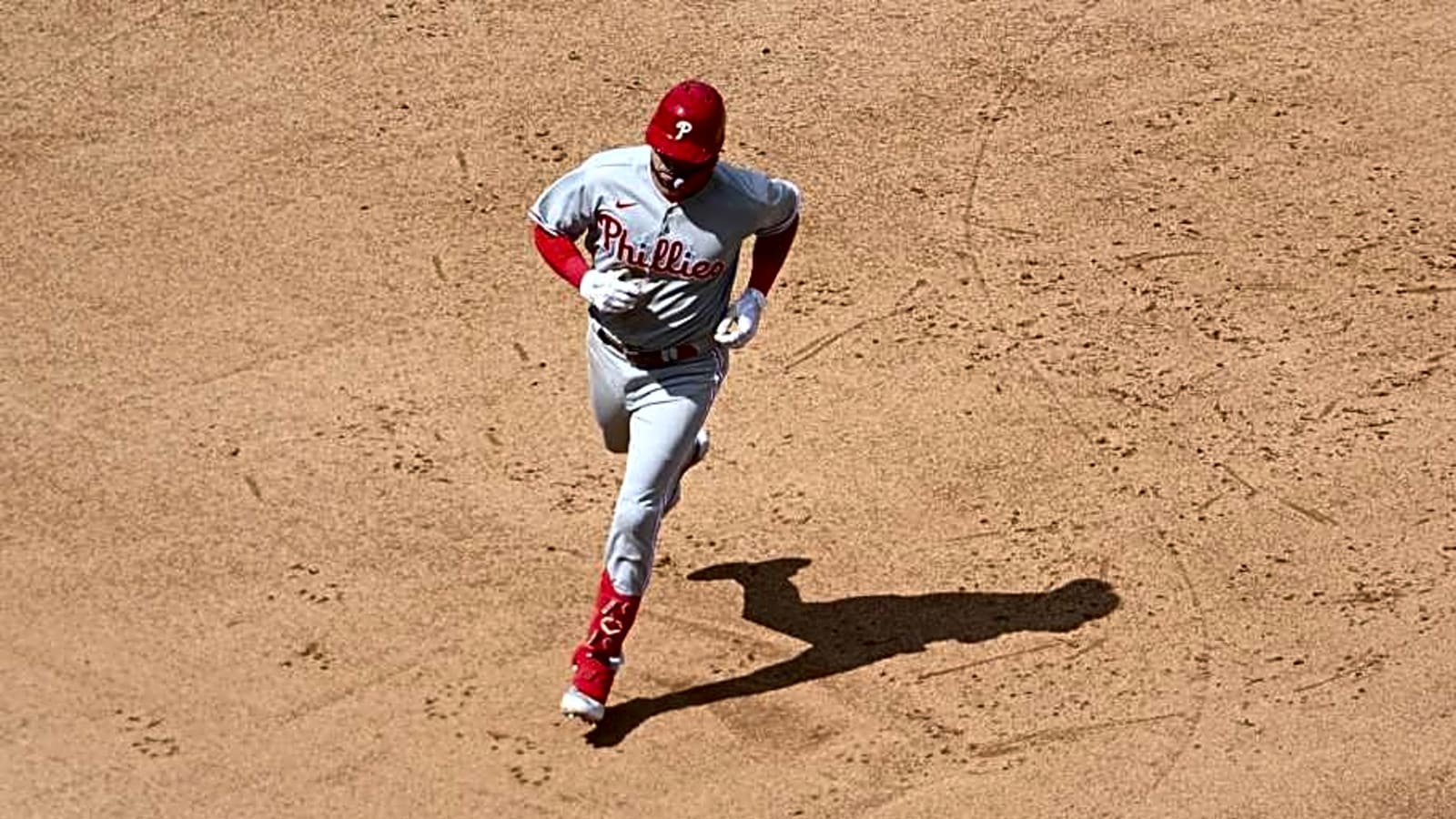 Giants Sign Quality Veteran Outfielder, Adding Depth to Their Beleaguered System