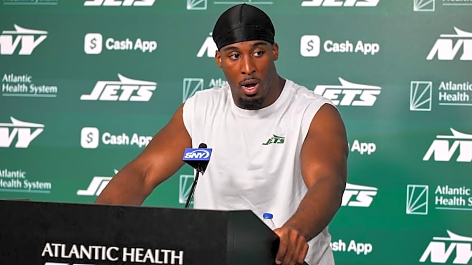 Jets&#39; RB Breece Hall Shares Historic Goal For 2025