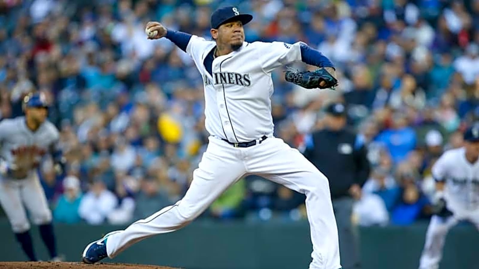 Seattle Mariners Reportedly Nearly Traded Legendary Pitcher Felix Hernandez