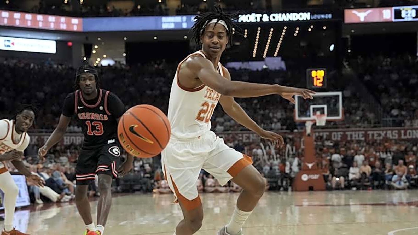 Projected lottery pick confirms workout with Charlotte Hornets