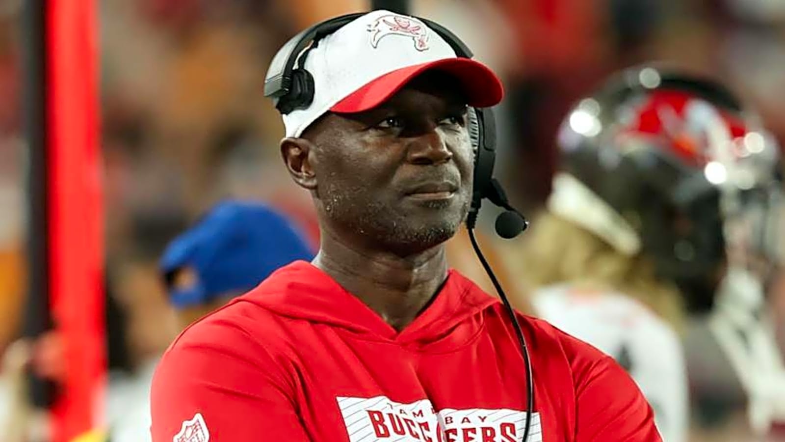 Buccaneers defender drops spicy 3-word warning before camp