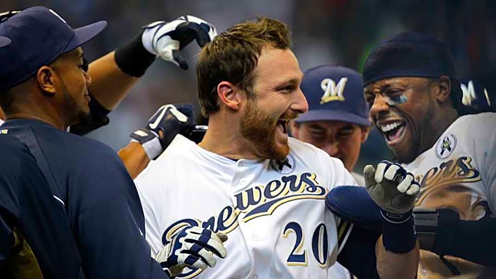 Former Cardinals Division Rival Praises Yadier Molina As Top Catcher