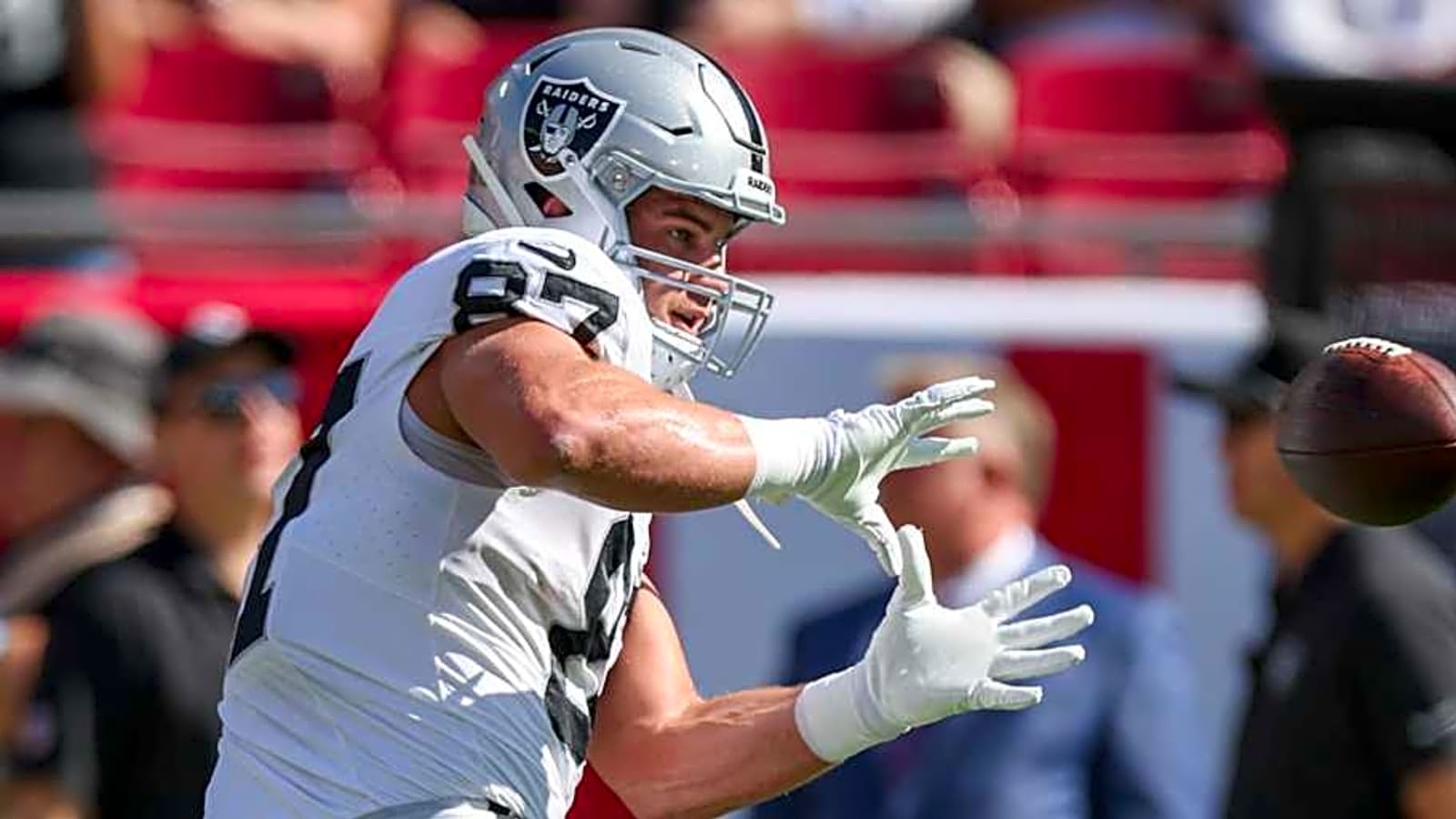 Patriots Could Lose Chance to Trade for Intriguing TE