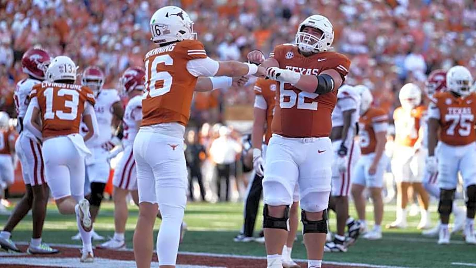 Texas Longhorns Stock Watch After Week 13: Who's Up & Who's Down?