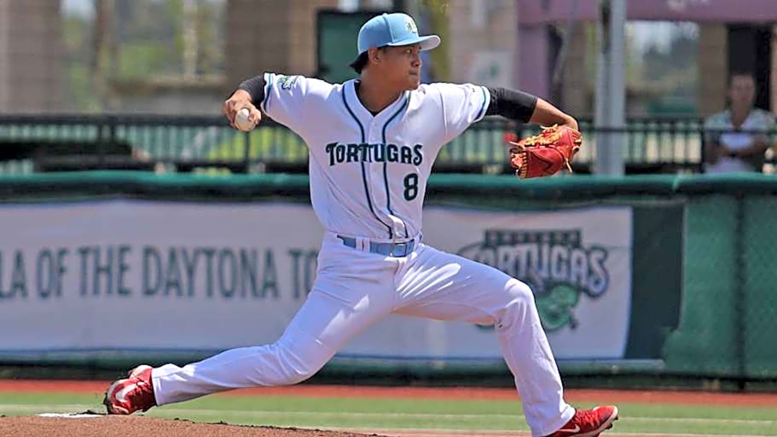 Cincinnati Reds Prospect Sheng-En Lin Dominates in Latest Start
