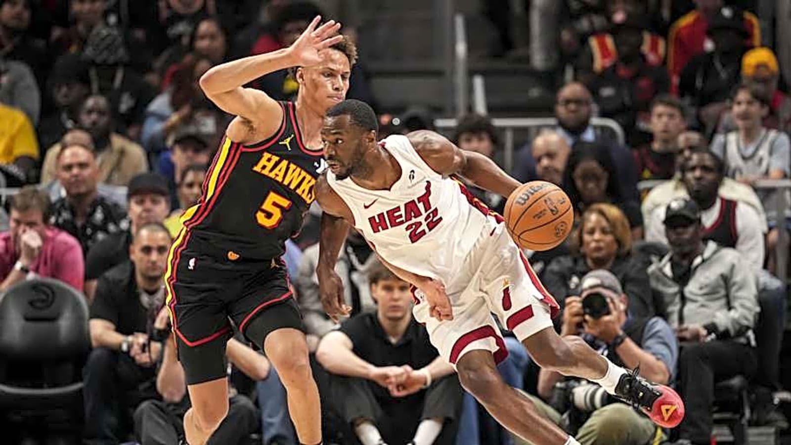 NBA World Reacts To Andrew Wiggins&#39; Performance In Heat-Hawks Game
