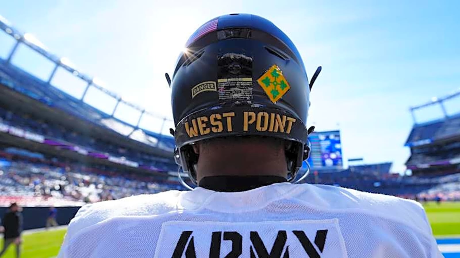 Army running backs coach near the top of the best '30 under 30' coaches in CFB