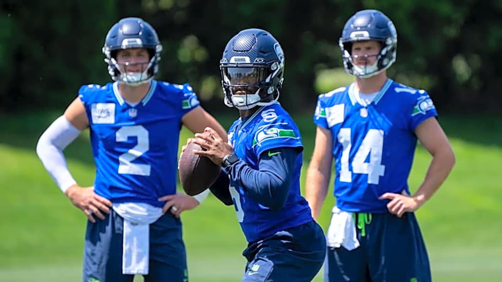 NFL insider picks perfect word to describe 2025 Seattle Seahawks