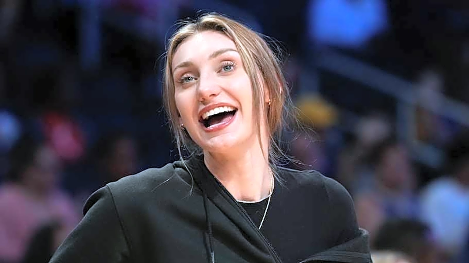 Sparks&#39; Cameron Brink and Sue Bird Argue Controversial WNBA Roster Rule