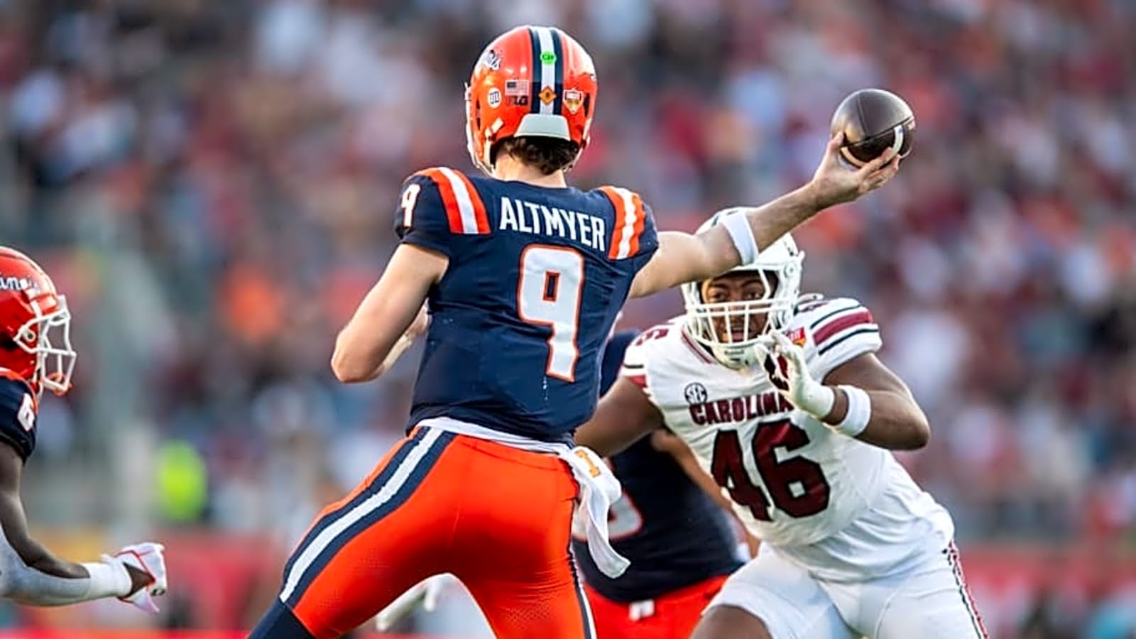 Phil Steele Unveils His Preseason All-Big Ten Team: Here&#39;s Where the Illini Stand
