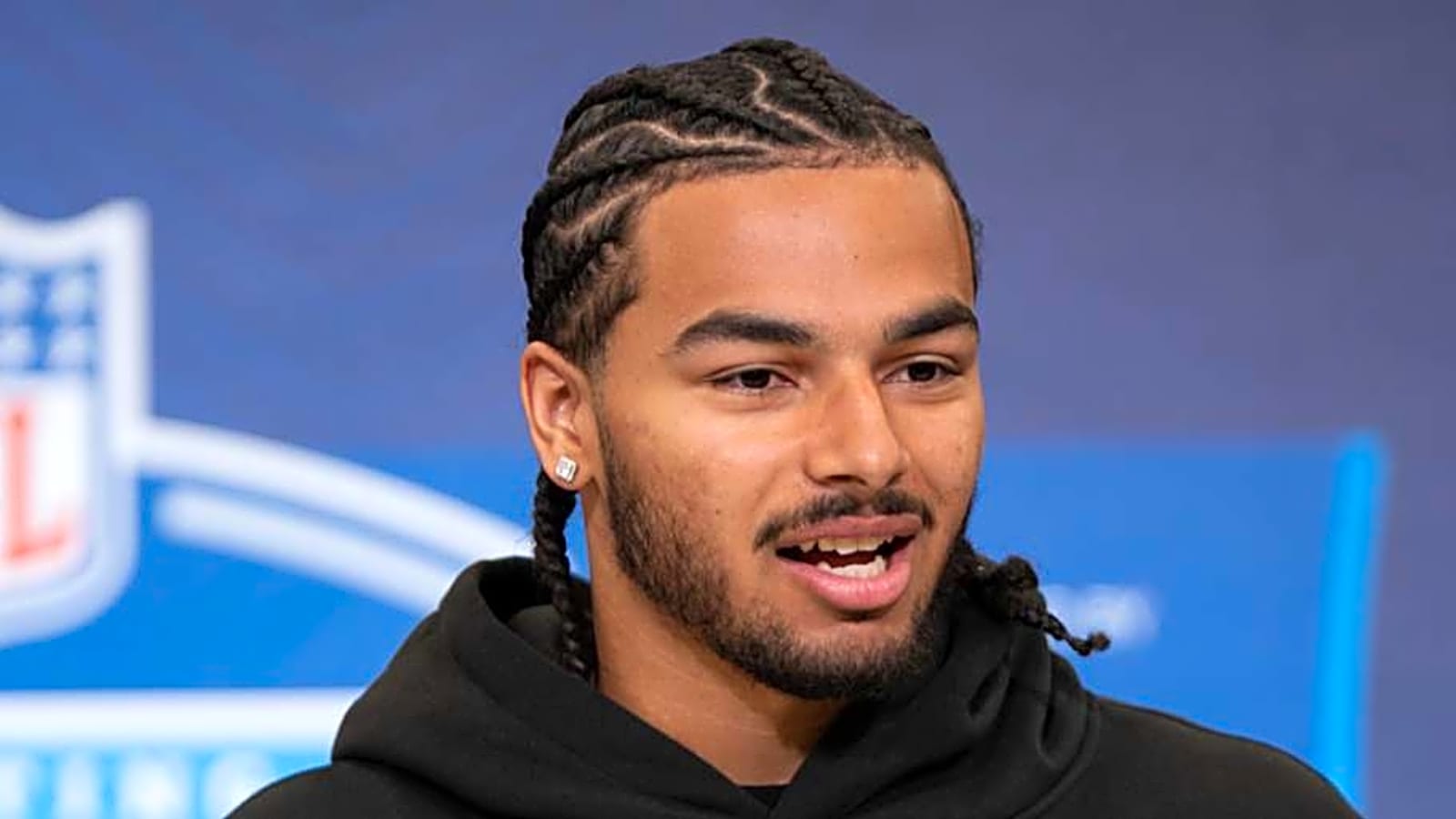 Raiders Land Major Piece in Draft-Day Trade With Texans — Winners and Losers