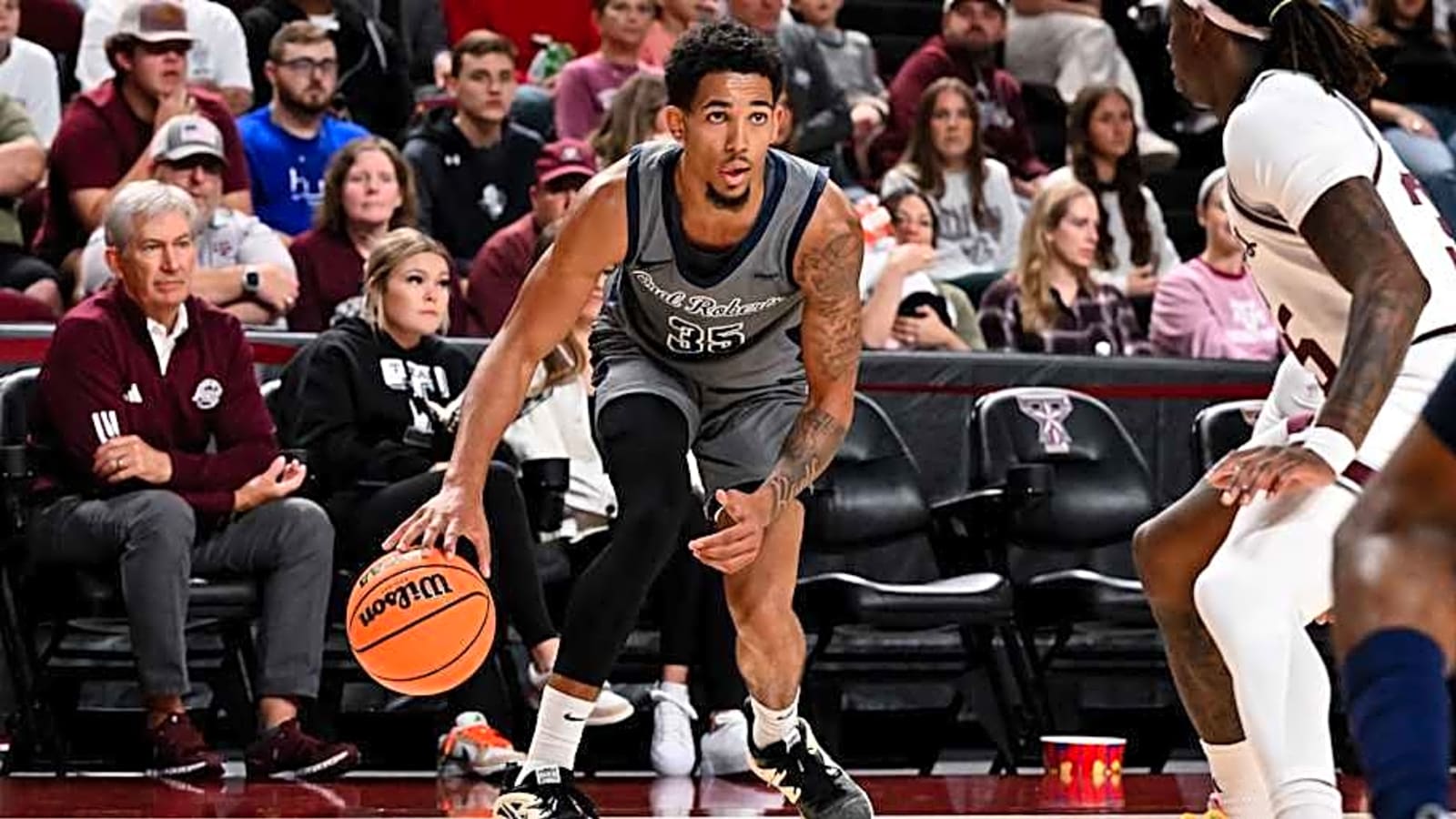 Jailen Bedford Leaves UNLV, Transfers to Virginia Tech