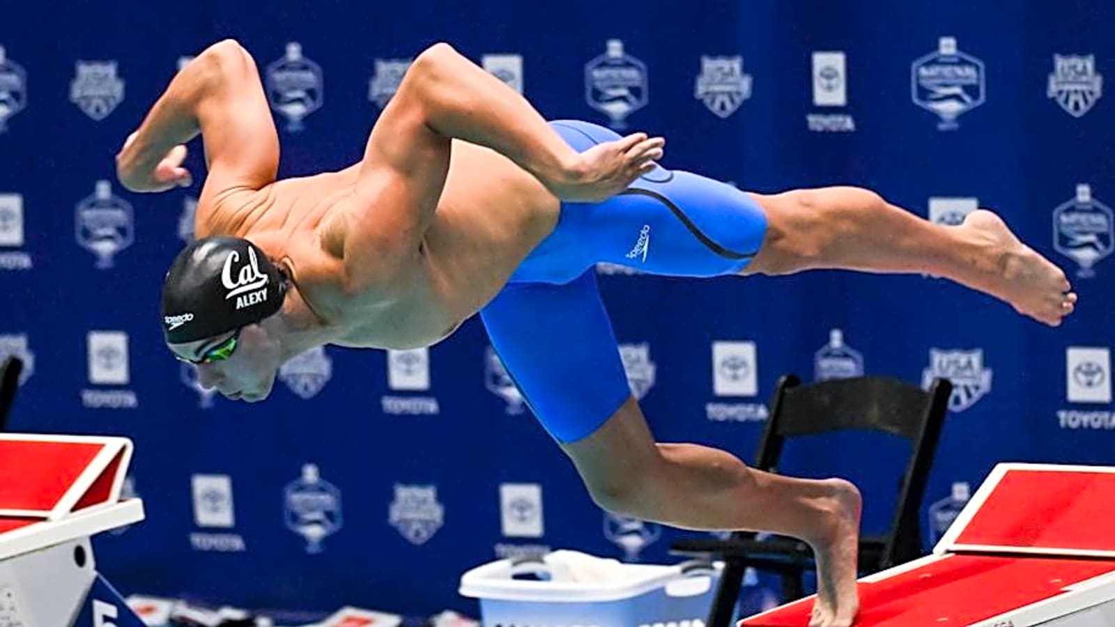 Cal&#39;s Jack Alexy Wins 4 Medals, Helps Set Record at World Swim
