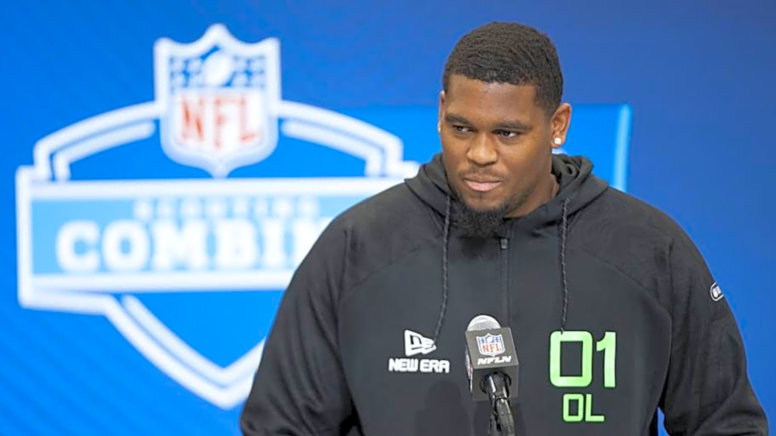 Dallas Cowboys make shocking move in new NFL mock draft to bolster trenches