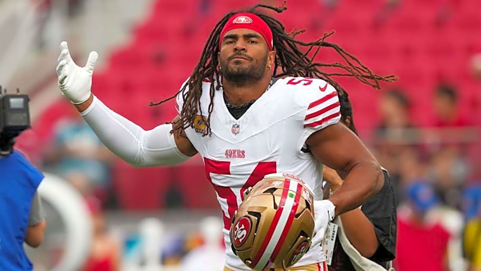 2 Stats Reveal How Elite 49ers&#39; Fred Warner is Playing  This Season