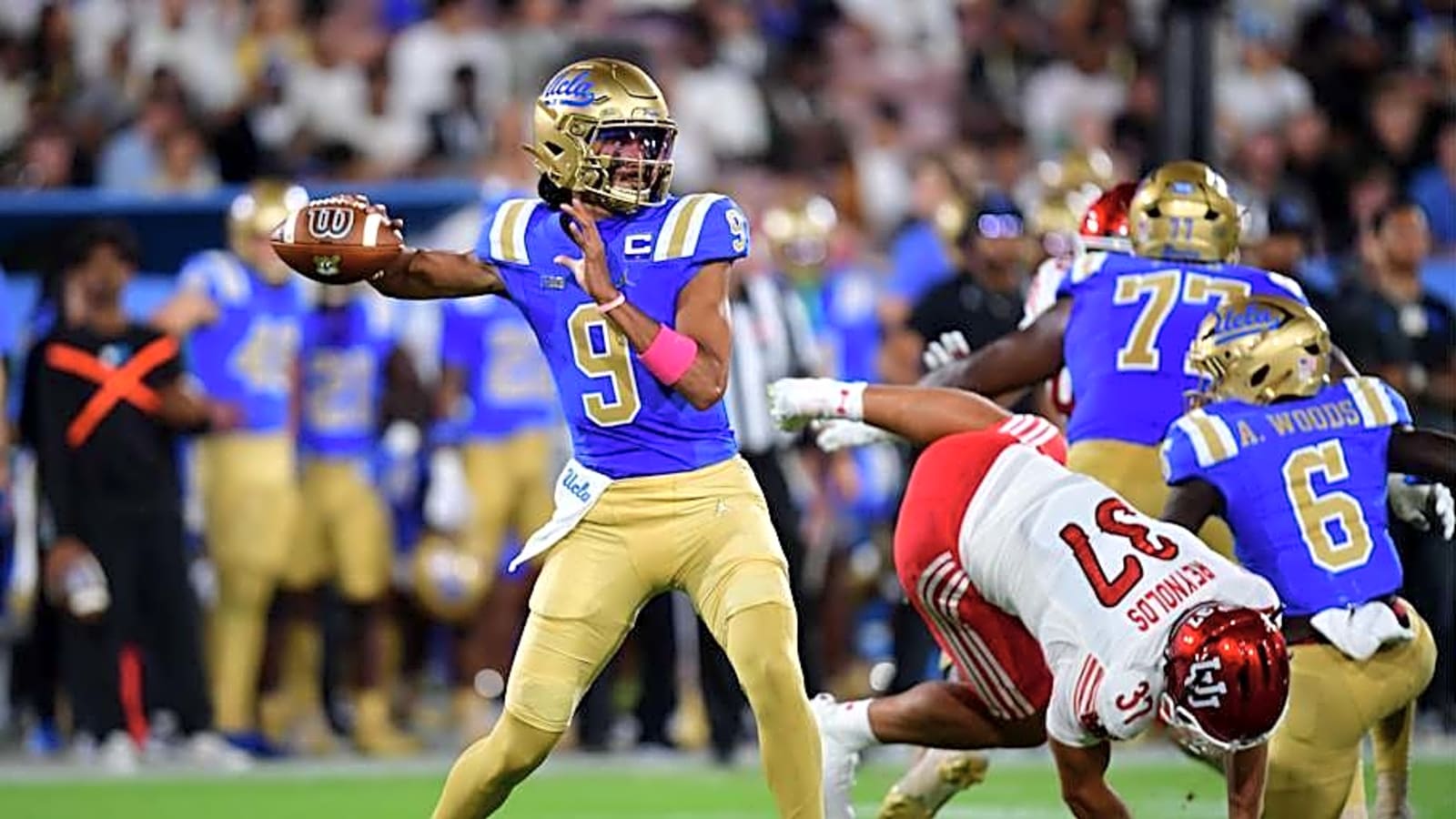 Grading Nico Iamaleava&#39;s Week 1 Performance