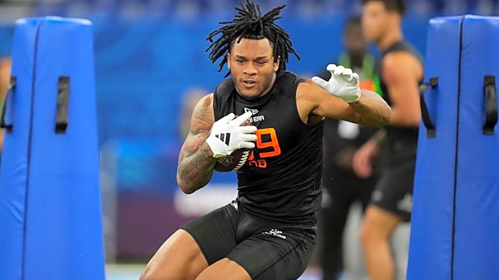 Most Mocked Prospect in PFF Simulator Could Predict Broncos&#39; Future