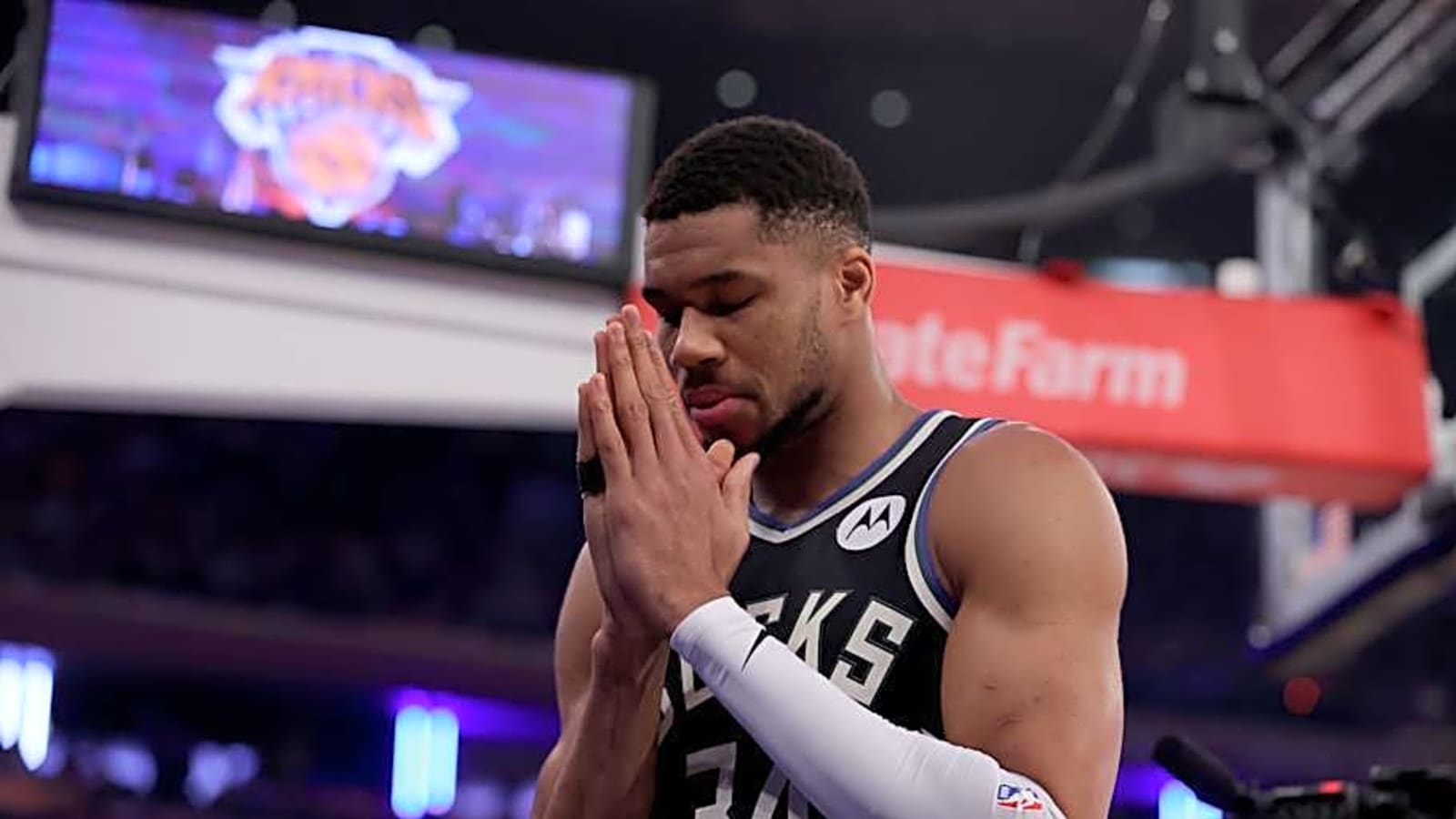 Giannis Antetokounmpo Addresses Knicks Rumors