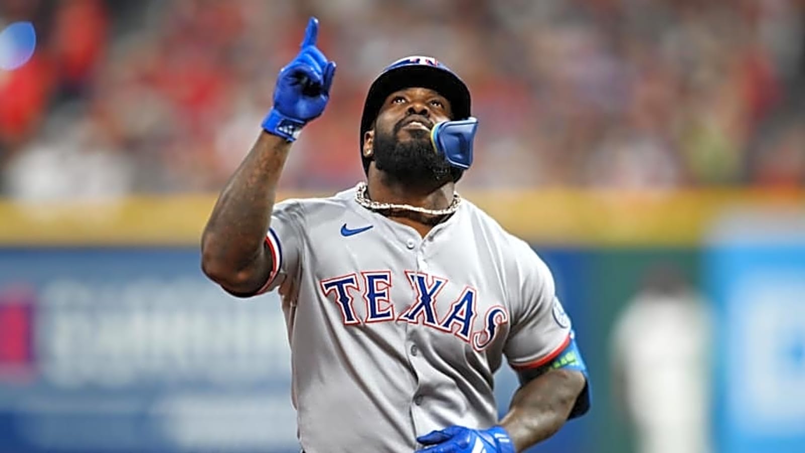 Yankees Should Sign Rangers Postseason Hero