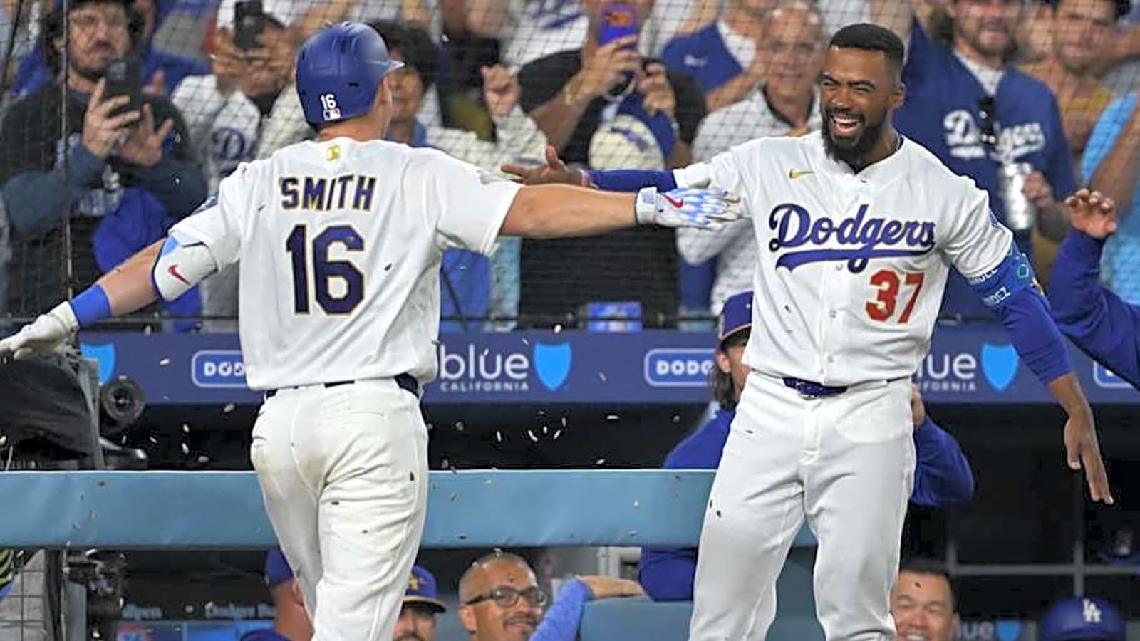 Dodgers Lineup vs Rangers: Teoscar Hernandez Out, Will Smith Sitting