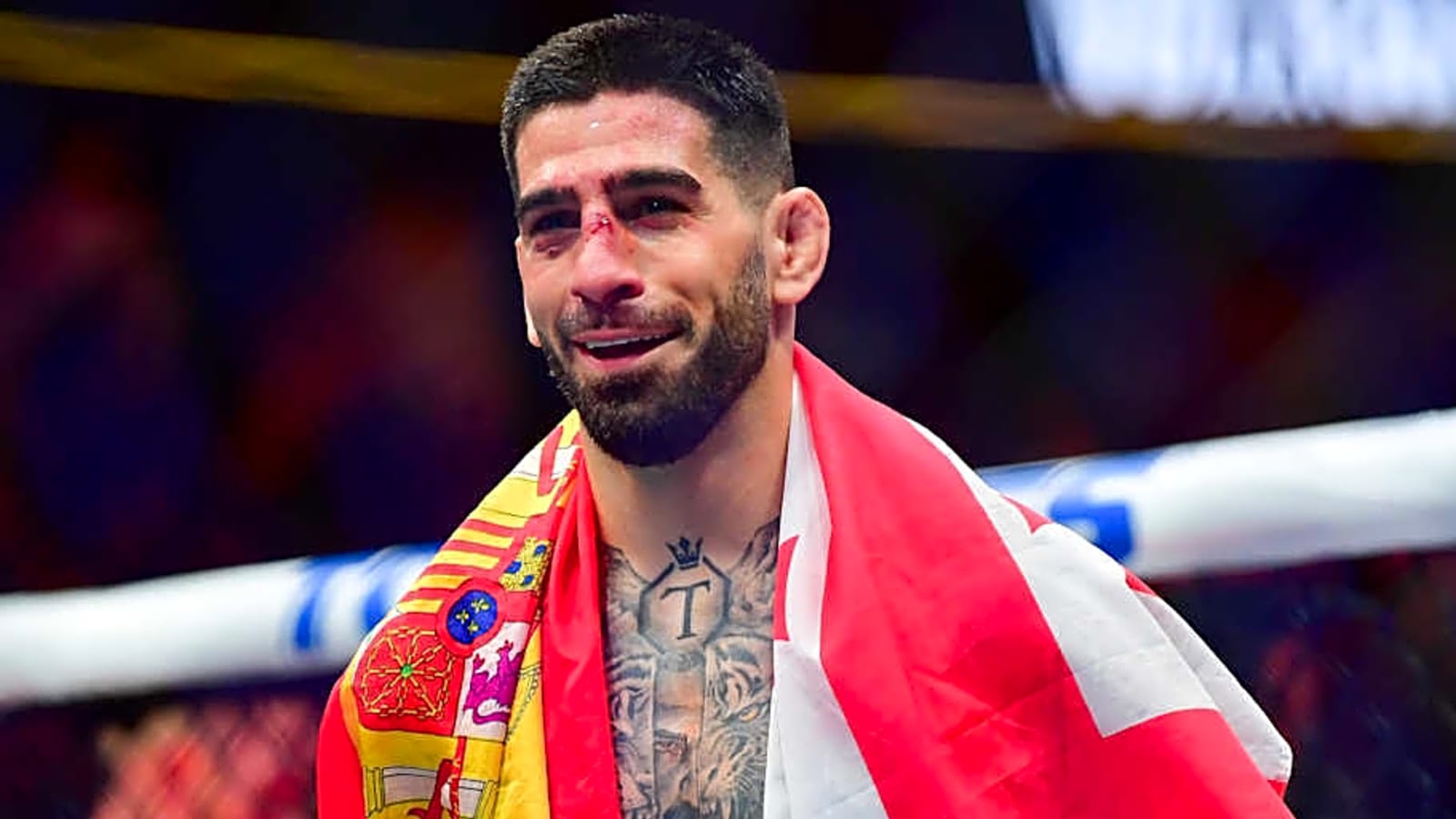 Ex-UFC champ gives chilling prediction for Topuria vs. Oliveira