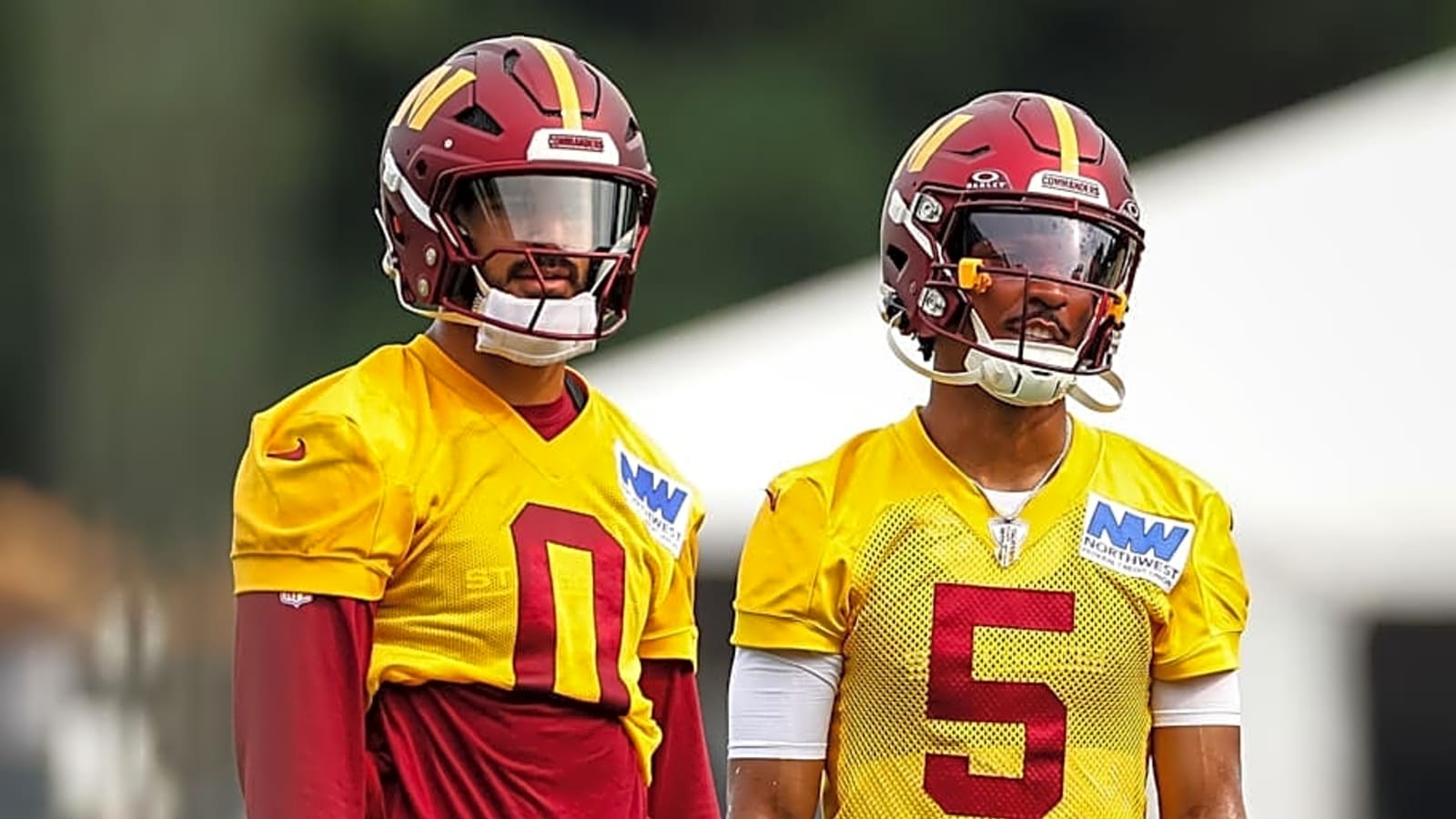 Commanders banking on continuity to keep Jayden Daniels from Year 2 crash