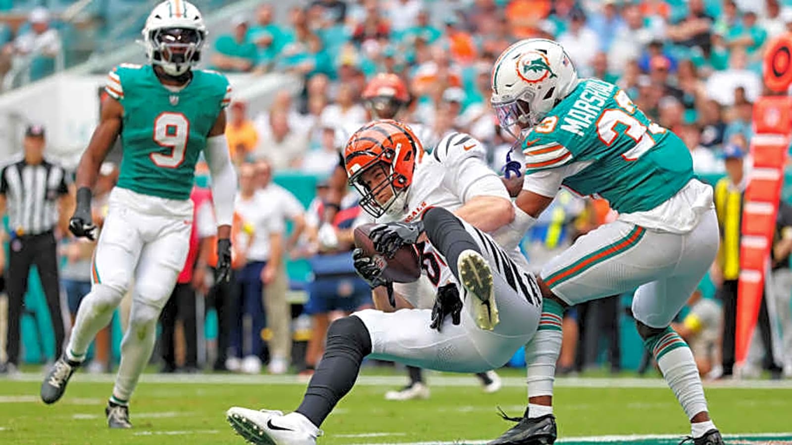 Inside the Gesicki Griddy and Grudge