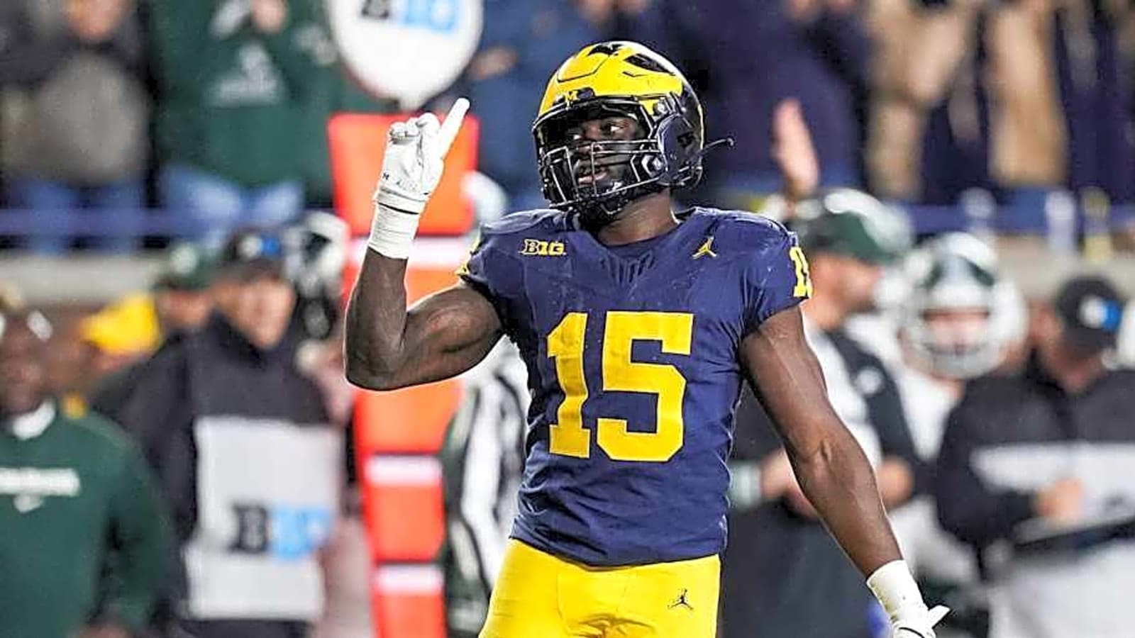 Michigan football LB target sets decision date