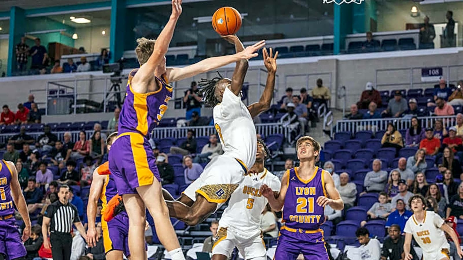 Kansas Basketball and 2026 5-Star Phenom Planning Official Visit