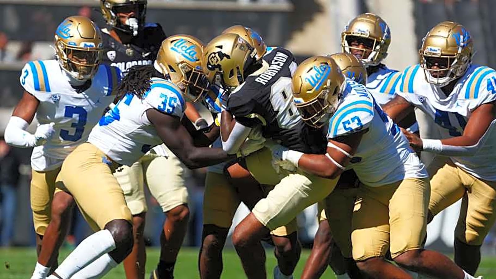 What is UCLA Getting in 3-Star ATH Toray Davis?