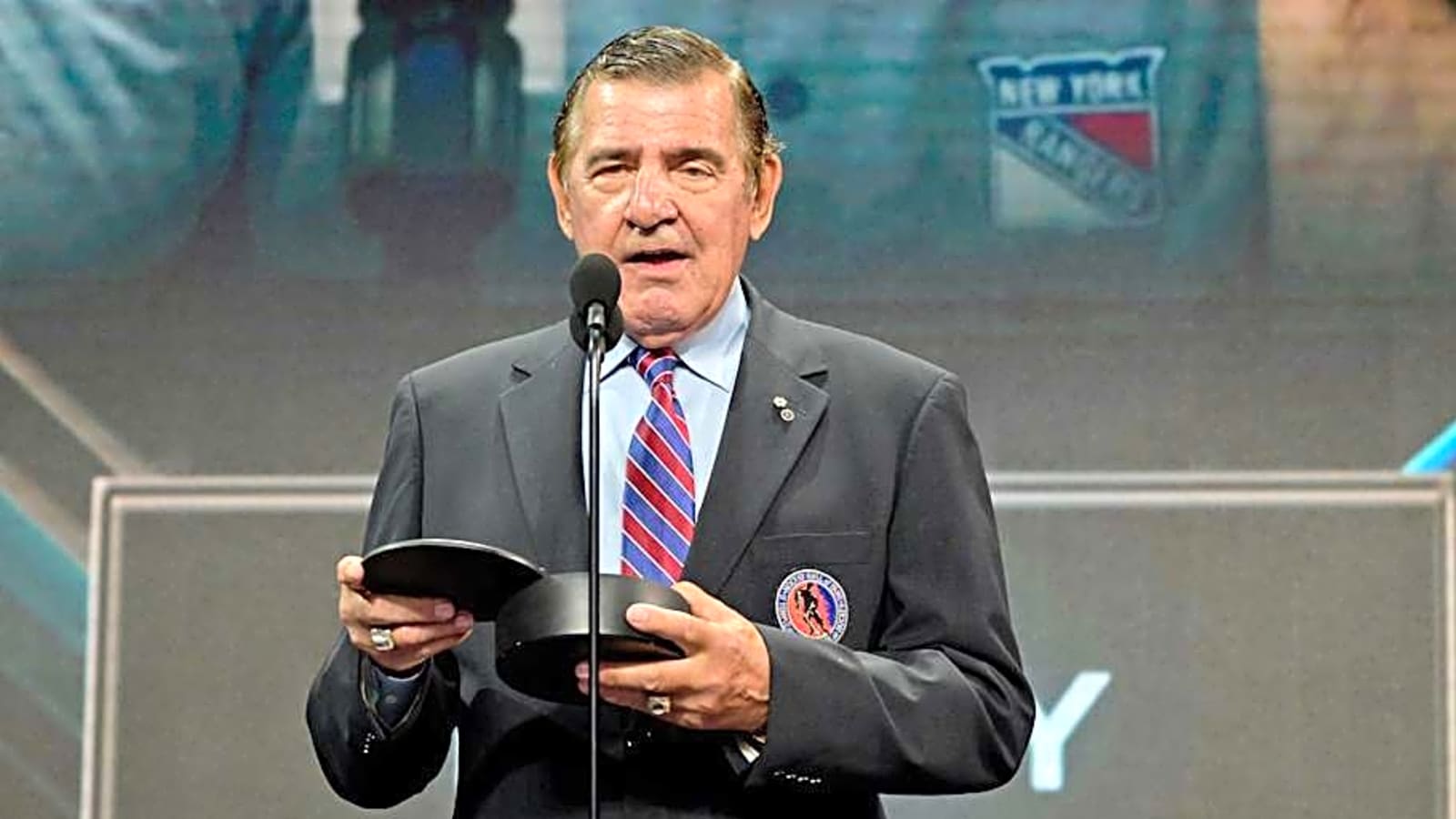 Canadiens Legend Shares High Praise for Star Defenseman